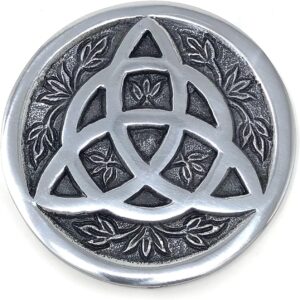 Vrinda ® Aluminum Altar Plate 3.5″ Triquetra – Silver Triquetra Altar Paten – Ritual Offerings, Spells, Ritual, Incense Burning, Pentagram, Creating Crystal Grids, Witchcraft, Wicca